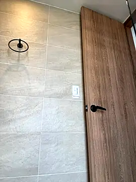 Snapshot of Nikii__ chatting on November 7, 2025, 1:33 pm Nikii online show from November 7, 2025, 1:33 pm