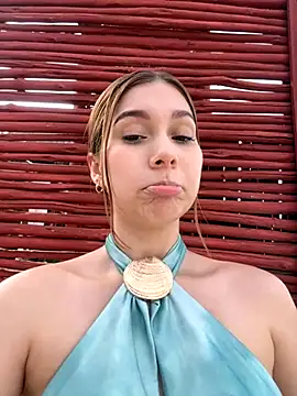 Snapshot of Nikii__ chatting on November 11, 2025, 8:09 pm Nikii online show from November 11, 2025, 8:09 pm