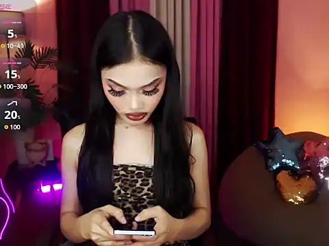 Asianprincess69 online show from November 7, 2025, 4:18 pm