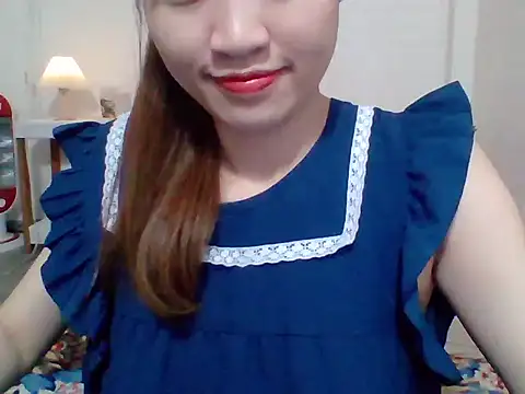 Snapshot of __Donna__ chatting on October 12, 2025, 12:37 pm Donna online show from October 12, 2025, 12:37 pm