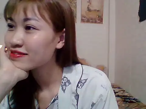 Snapshot of __Donna__ chatting on October 21, 2025, 2:51 pm Donna online show from October 21, 2025, 2:51 pm