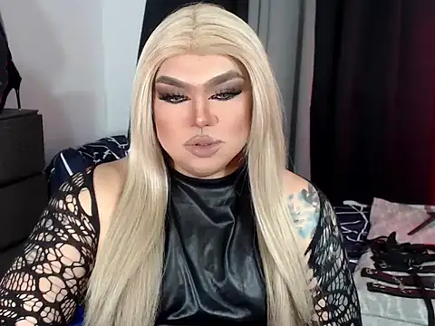 Snapshot of michellevixen922 chatting on November 1, 2025, 3:30 am michellevixen922 online show from November 1, 2025, 3:30 am