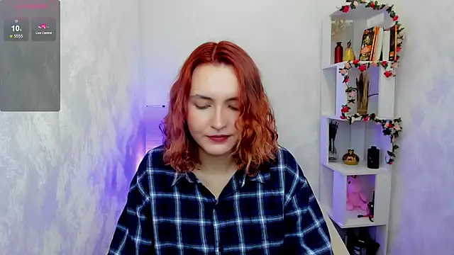 Elis Cherry online show from September 10, 2025, 1:49 am