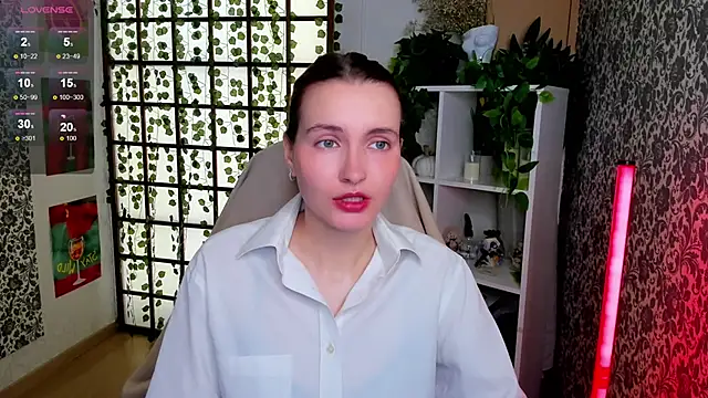 Elis Cherry online show from October 20, 2025, 2:01 am