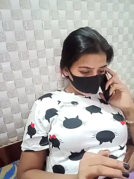 Hot Jaanvi  online show from November 11, 2025, 4:18 pm