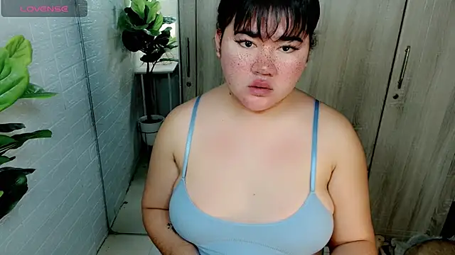 Snapshot of CarlaFuta chatting on September 21, 2025, 4:41 pm CarlaFuta online show from September 21, 2025, 4:41 pm