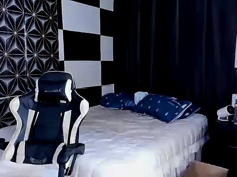 Snapshot of AsianHotBODYY chatting on September 10, 2025, 2:55 am AsianHotBODYY online show from September 10, 2025, 2:55 am