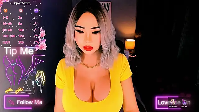 TriciaCumLoader online show from September 21, 2025, 1:13 pm