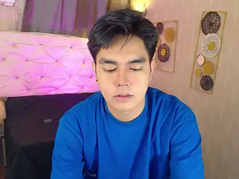 JakeXolsen online show from November 11, 2025, 7:47 pm