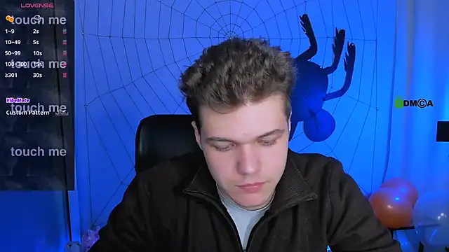 Snapshot of lucas_long_ chatting on October 27, 2025, 9:46 am lucas long online show from October 27, 2025, 9:46 am