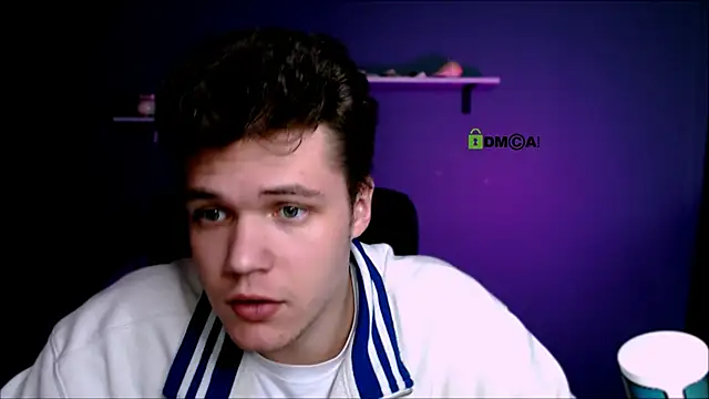 Snapshot of lucas_long_ chatting on November 14, 2025, 8:18 pm lucas long online show from November 14, 2025, 8:18 pm