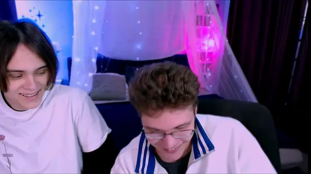 Snapshot of lucas_long_ chatting on November 20, 2025, 9:09 am lucas long online show from November 20, 2025, 9:09 am