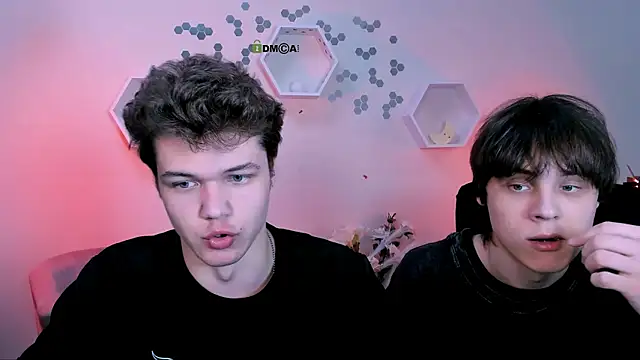 Snapshot of lucas_long_ chatting on December 5, 2025, 10:24 am lucas long online show from December 5, 2025, 10:24 am