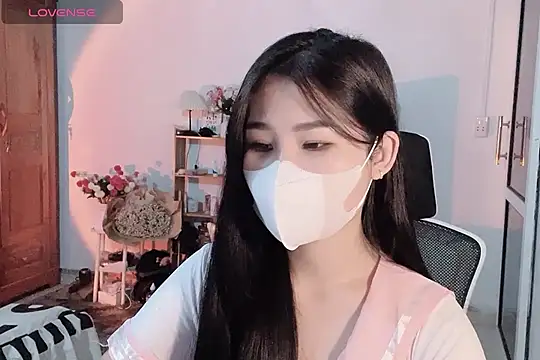    Daisy    online show from October 9, 2025, 7:12 pm