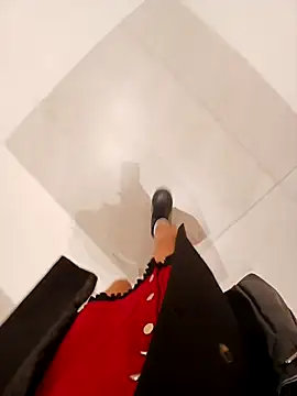 Snapshot of Ori-Lynk chatting on December 5, 2025, 4:10 am Ori-Lynk online show from December 5, 2025, 4:10 am