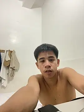 urasianbigcock online show from October 18, 2025, 6:05 am