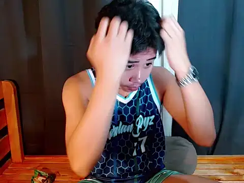 urasianbigcock online show from October 21, 2025, 12:39 pm