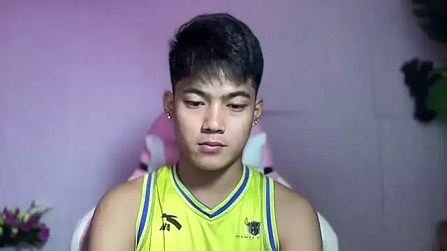 Snapshot of Prince_kiyoshi chatting on September 28, 2025, 1:44 am Prince kiyoshi online show from September 28, 2025, 1:44 am