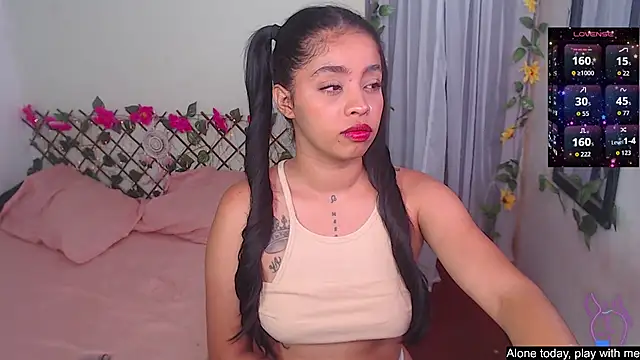 Angie Lee01 online show from November 10, 2025, 2:16 pm