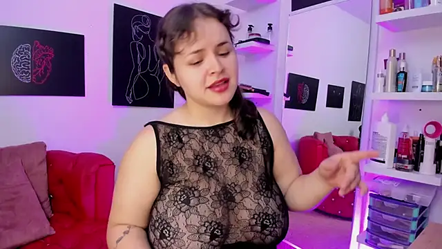 Snapshot of SeleneLuminari8 chatting on September 12, 2025, 12:27 pm SeleneLuminari8 online show from September 12, 2025, 12:27 pm