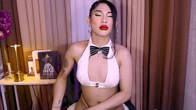 Megan sativa online show from November 21, 2025, 7:51 am