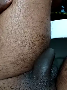 Snapshot of princemaheshboblover chatting on November 22, 2025, 5:50 am princemaheshboblover online show from November 22, 2025, 5:50 am