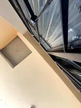 morenaluaa online show from November 30, 2025, 1:04 pm