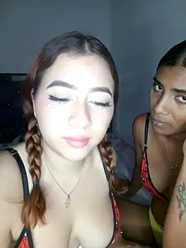 Snapshot of Chloe_Sky_love chatting on September 26, 2025, 6:17 am Chloe Sky love online show from September 26, 2025, 6:17 am