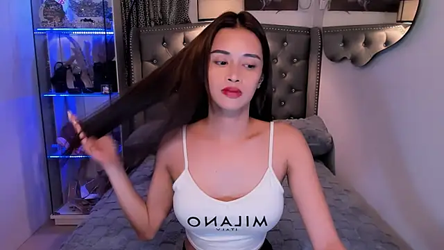 Lars empress online show from September 28, 2025, 6:30 am