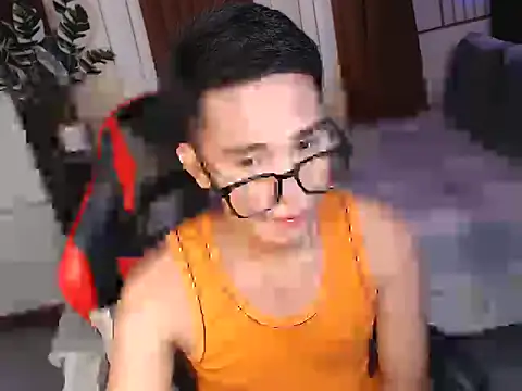 Snapshot of drinkmycumx chatting on December 14, 2025, 6:12 pm drinkmycumx online show from December 14, 2025, 6:12 pm