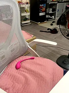 Mina048 online show from September 29, 2025, 6:29 am