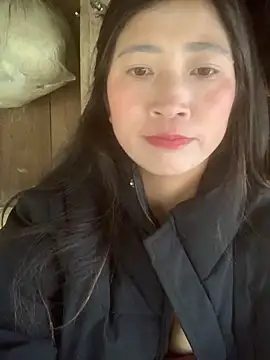 Snapshot of ThiHa003 chatting on November 18, 2025, 6:51 am ThiHa003 online show from November 18, 2025, 6:51 am