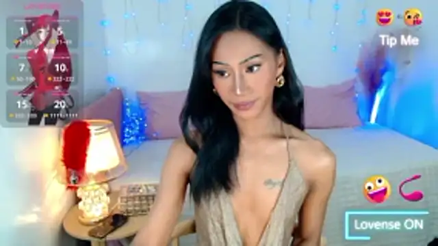 Snapshot of sassylatina chatting on December 3, 2025, 3:43 pm sassylatina online show from December 3, 2025, 3:43 pm