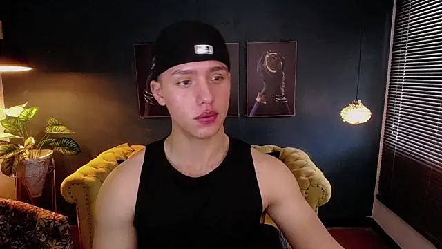 Snapshot of deivid_parker chatting on September 15, 2025, 1:55 pm deivid parker online show from September 15, 2025, 1:55 pm