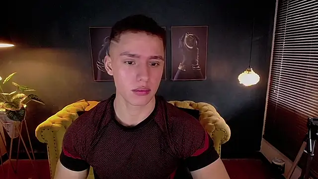 Snapshot of deivid_parker chatting on November 24, 2025, 1:33 pm deivid parker online show from November 24, 2025, 1:33 pm