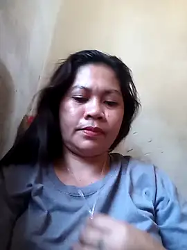 Snapshot of sexybitch_02 chatting on November 5, 2025, 4:01 am sexybitch 02 online show from November 5, 2025, 4:01 am