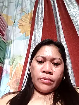 Snapshot of sexybitch_02 chatting on December 2, 2025, 2:39 am sexybitch 02 online show from December 2, 2025, 2:39 am