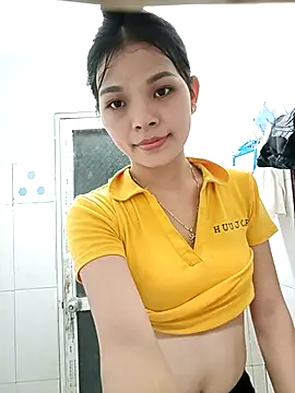 Snapshot of Ocnguyety chatting on September 11, 2025, 12:49 pm Ocnguyety online show from September 11, 2025, 12:49 pm