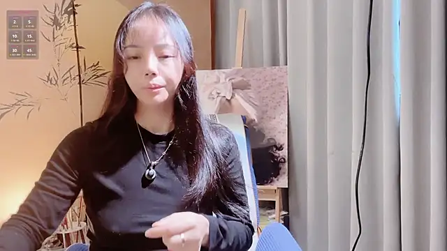 xinxin520-baby online show from November 23, 2025, 12:43 am