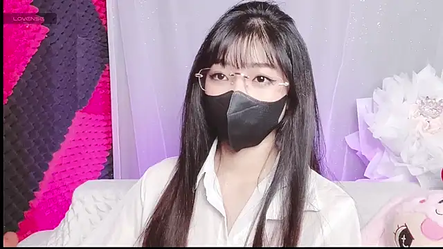 kemybaby online show from October 24, 2025, 6:59 pm