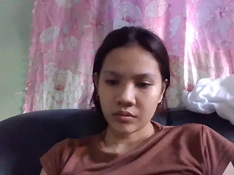 sweetcherry23 online show from October 5, 2025, 6:23 am