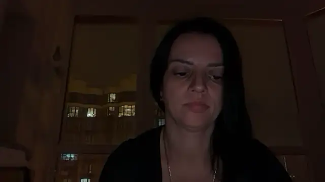 Snapshot of Sladosttss chatting on October 2, 2025, 6:37 pm Sladosttss online show from October 2, 2025, 6:37 pm