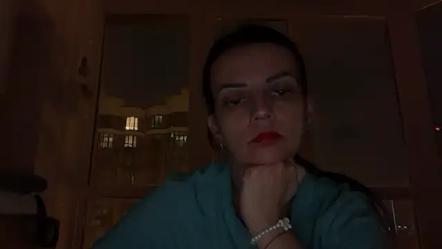 Snapshot of Sladosttss chatting on October 7, 2025, 7:44 pm Sladosttss online show from October 7, 2025, 7:44 pm