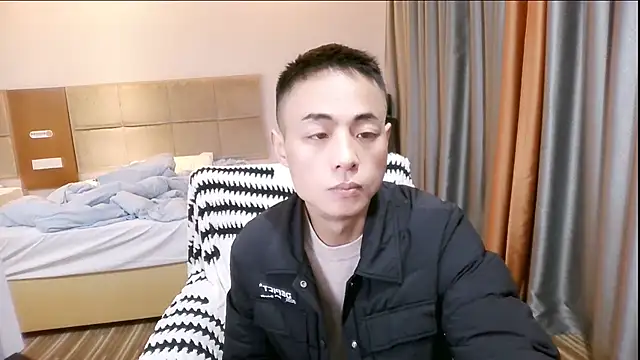 Tsia-Die online show from November 18, 2025, 1:44 am