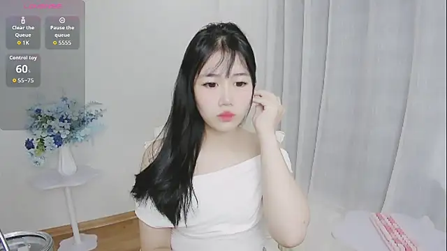 Snapshot of -Rose-Lucky- chatting on September 26, 2025, 1:20 am -Rose-Lucky- online show from September 26, 2025, 1:20 am