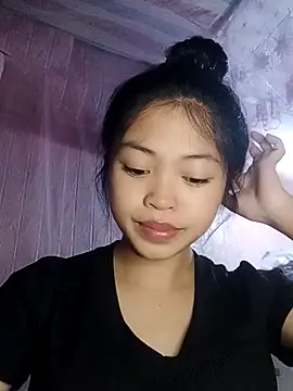 Thy00   online show from October 30, 2025, 3:13 pm