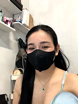 Snapshot of hanny_baby205 chatting on October 11, 2025, 5:50 am hanny baby205 online show from October 11, 2025, 5:50 am
