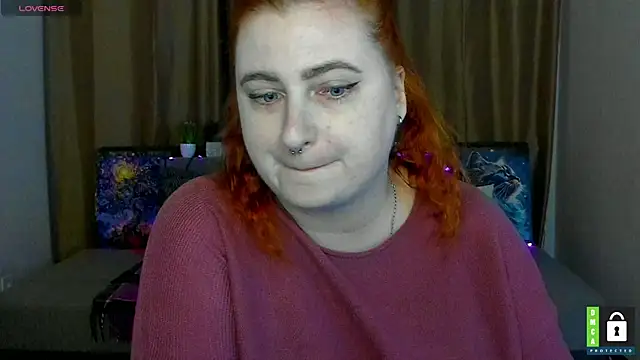 Alicia love00 online show from October 13, 2025, 11:21 am