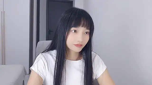 Lisa-3333 online show from September 20, 2025, 1:34 pm