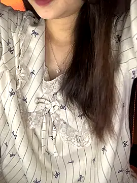 Snapshot of Tinasx56 chatting on November 1, 2025, 3:47 pm Tinasx56 online show from November 1, 2025, 3:47 pm